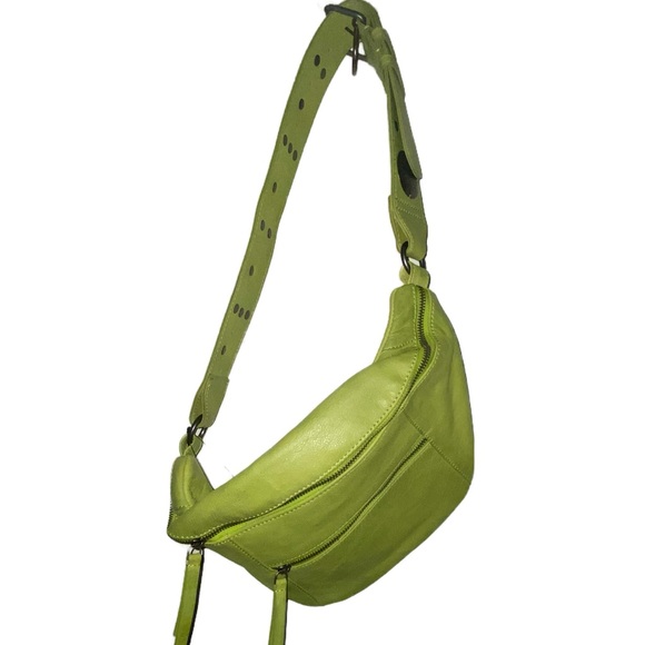 Free People Wilder Embellished Sling Bag Leather crossbody  Concho Strap NWT - Picture 3 of 7